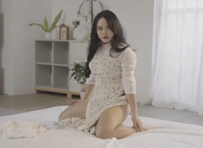 Phương Anh dễ thương đến Đài Loan đóng phim người lớn